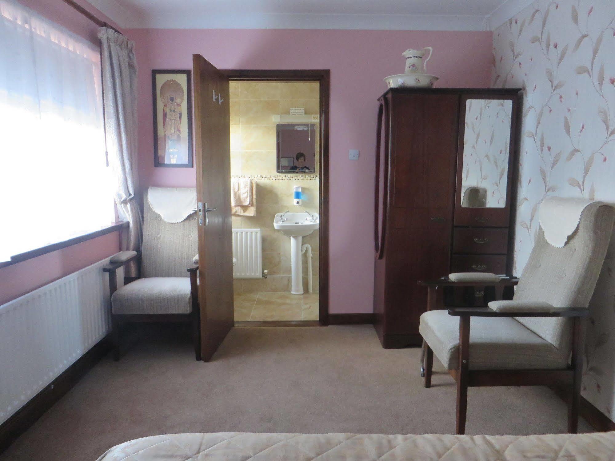 Dawn House B&B Kilmeaden Bagian luar foto
