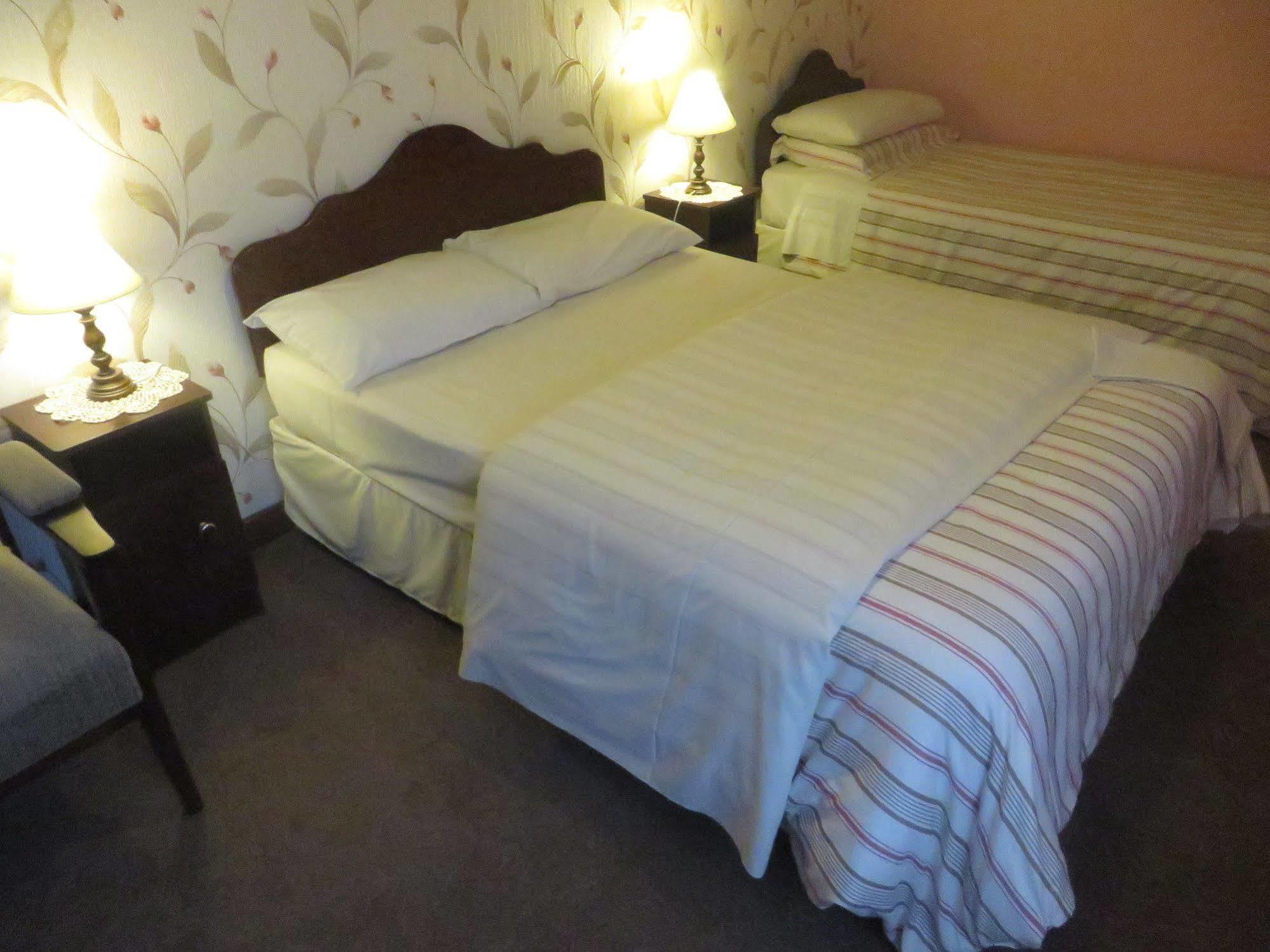 Dawn House B&B Kilmeaden Bagian luar foto