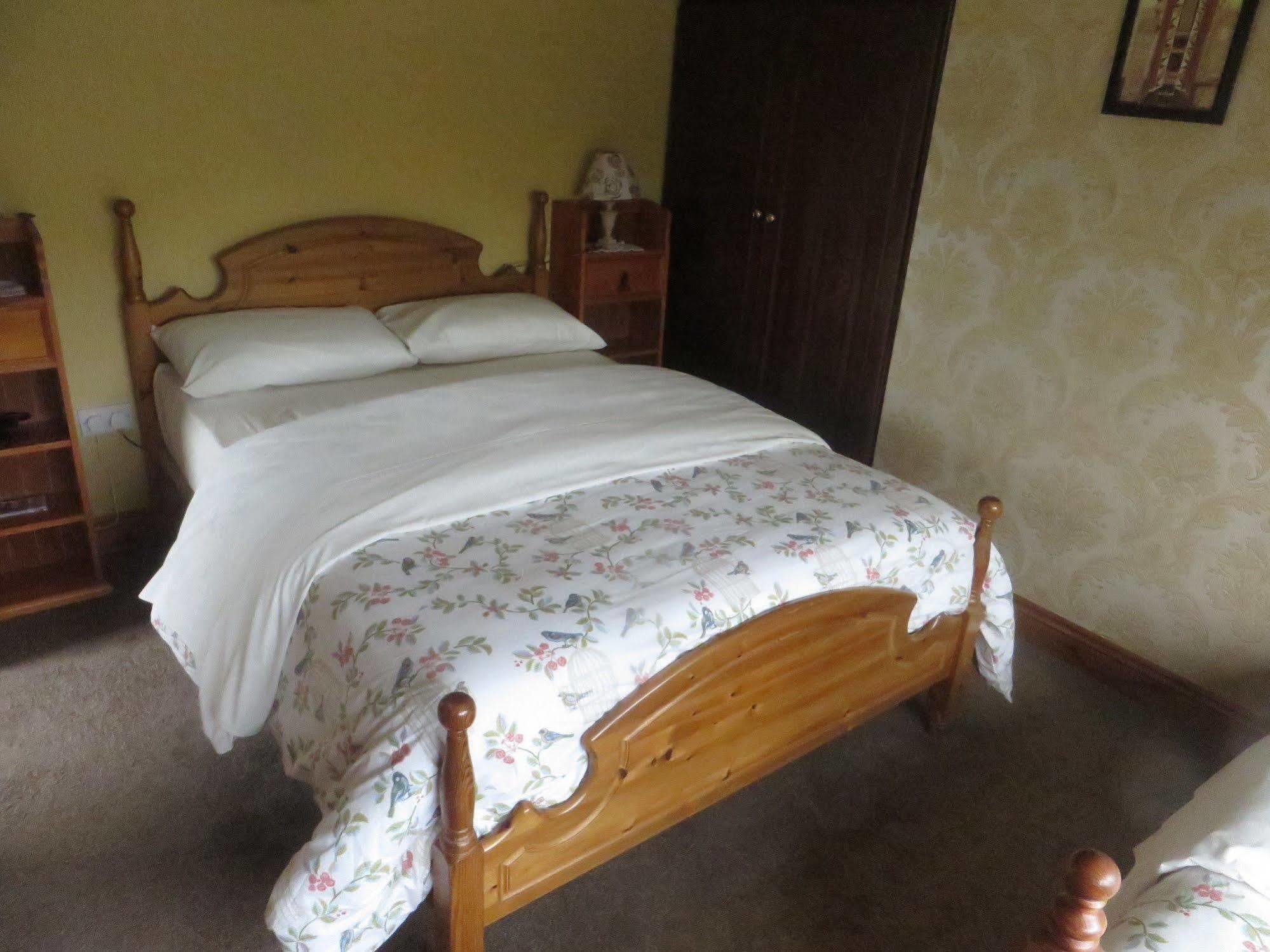 Dawn House B&B Kilmeaden Bagian luar foto